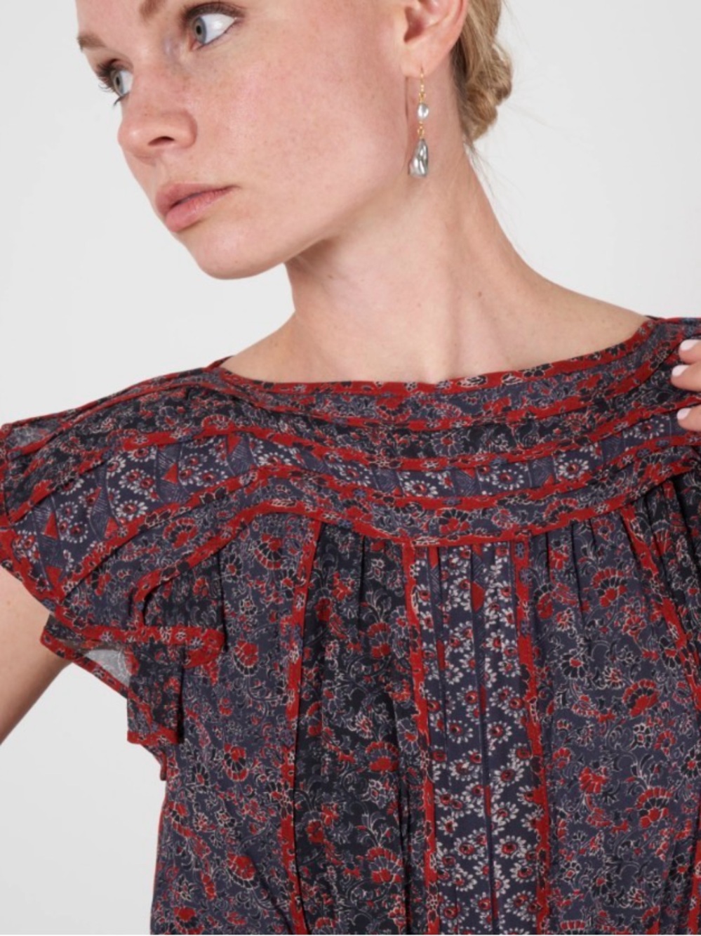 Ulla Johnson Red and Navy Floral Ruffle Cap-Sleeve Top - Picture 2 of 7